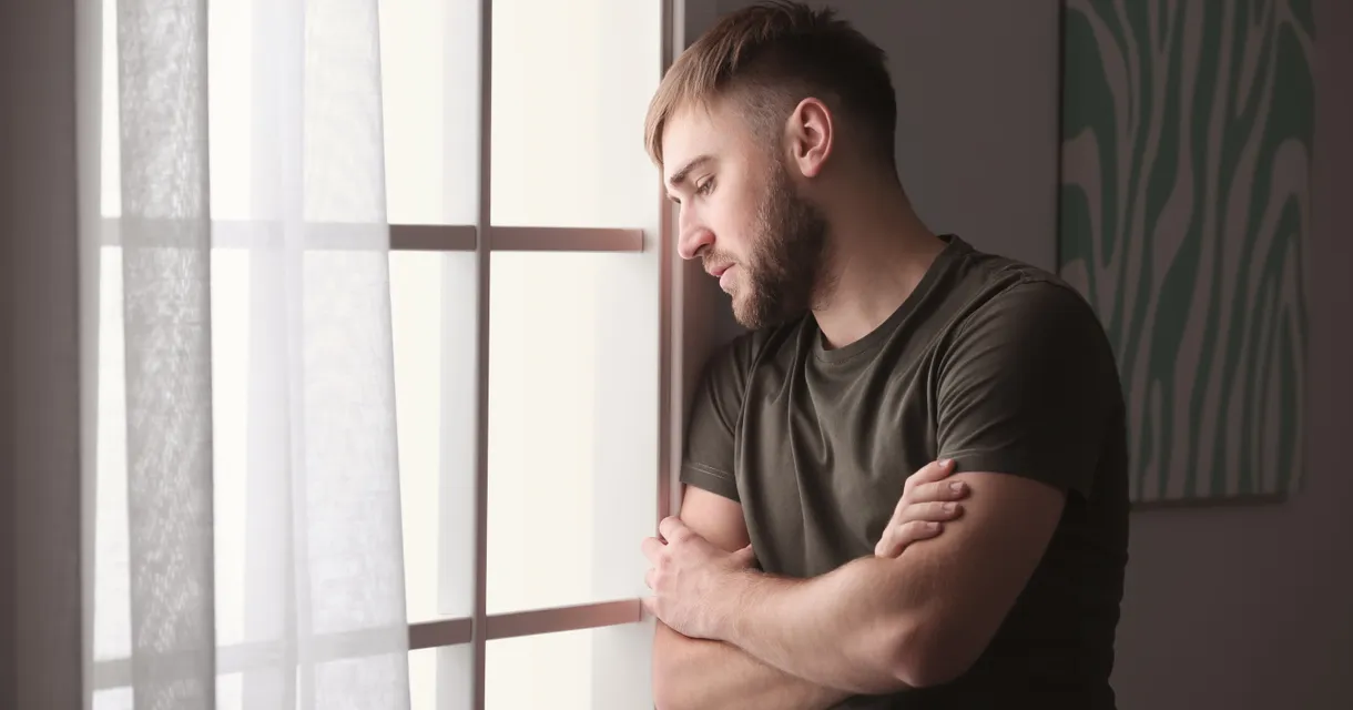 What Is Seasonal Affective Disorder? [Causes, Symptoms, Treatments]