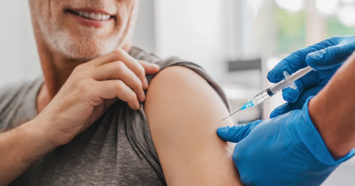 Flu Vaccination: Benefits, Side Effects & How to Get It