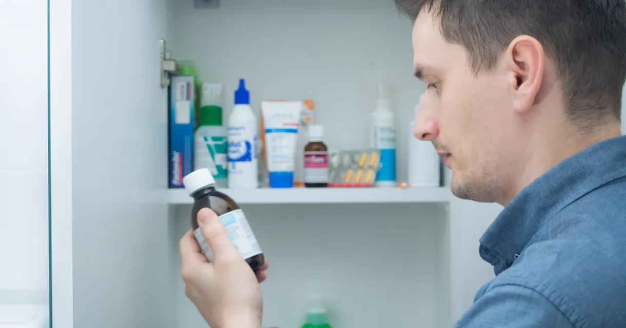 How to Organise Your Medicine Cabinet: Storage Tips & Essential Checklist