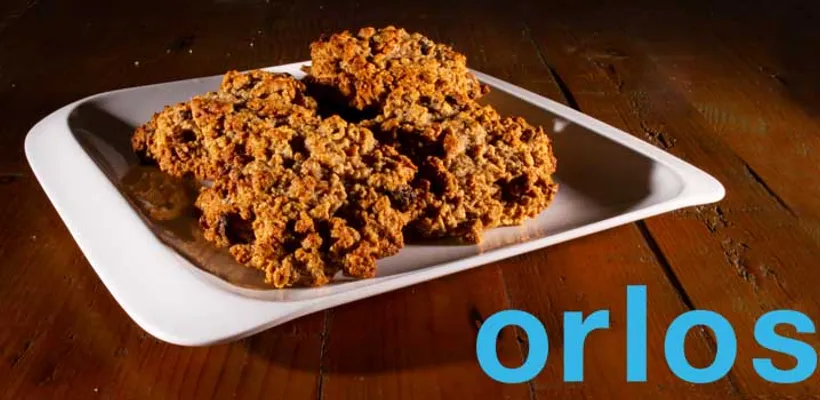 The Ultimate Healthy Soft & Chewy Oatmeal Raisin Cookies - With Orlos