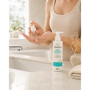 Aveeno Calm + Restore Nourishing Oat Cleanser 200ml