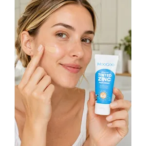 MooGoo Tinted SPF 40 Face Cream 50g