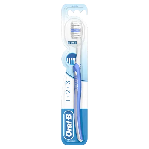 Oral B Indicator Toothbrush Medium