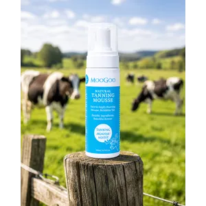 MooGoo Natural Tanning Mousse 200ml