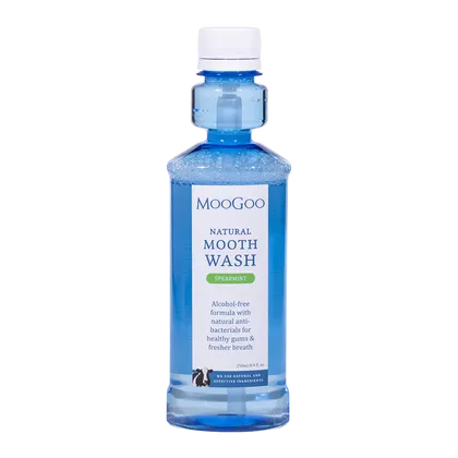 MooGoo Natural Antibacterial Mouthwash Spearmint 250ml