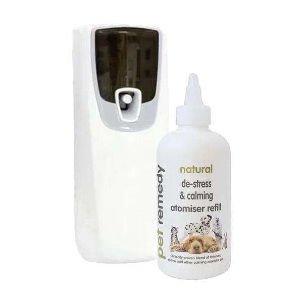Pet Remedy Battery Atomiser unit beside the 250ml de-stress and calming atomiser refill bottle