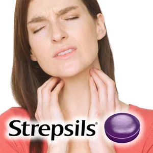 Strepsils Lozenges Extra Strength Blackcurrant Pack of 24