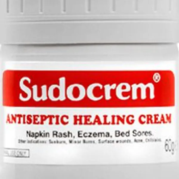 can you put sudocrem on dogs bums